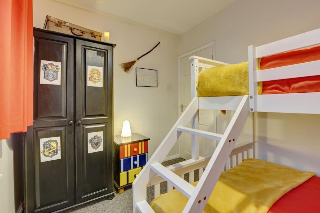 Harry'S House Apartment Watford  Bagian luar foto