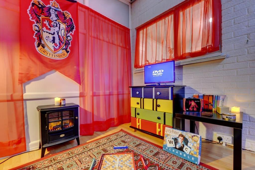 Harry'S House Apartment Watford  Bagian luar foto